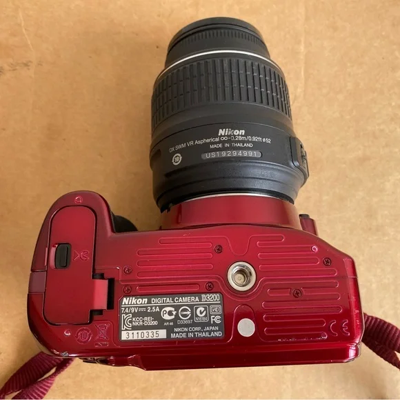Nikon D3200 Digital Camera with Nikon DX AF-S 18-55mm f/3.5-5.6G VR Lens